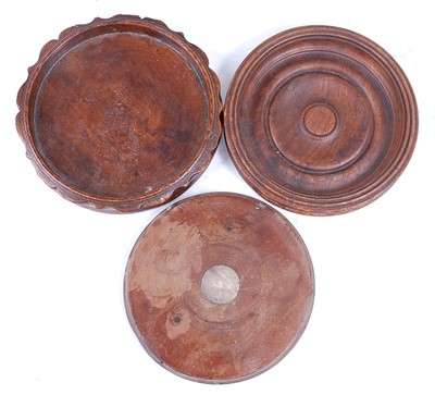 Lot 2226 - * An early 19th century small mahogany tray,...