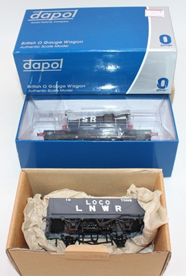 Lot 317 - Two 0 gauge wagons: Dapol 7F-100-002 SR brake...