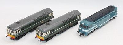 Lot 335 - Three Lima diesel locos:- 2 x Class 33 Bo-Bo...
