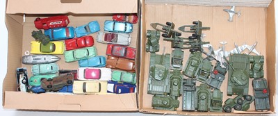 Lot 1777 - 2 trays of loose play worn and repainted Dinky...