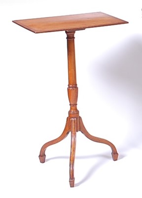 Lot 2575 - * A Regency satinwood pedestal occasional...