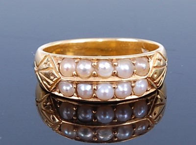 Lot 2767 - A Victorian 18ct gold and seed pearl set ring,...