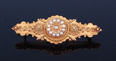 Lot 2777 - A late Victorian 15ct gold, seed pearl and...