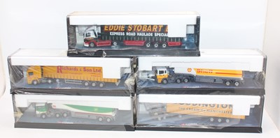 Lot 985 - Corgi Toys Modern Trucks Plastic Cased 1/50th...