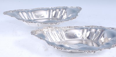 Lot 2167 - A pair of Art Nouveau silver bonbon dishes,...