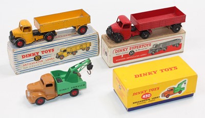 Lot 1739 - 3 boxed Dinky Toys comprising: No. 430 Commer...