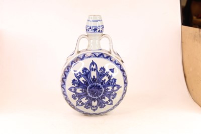Lot 14 - A reproduction Chinese style blue and white...