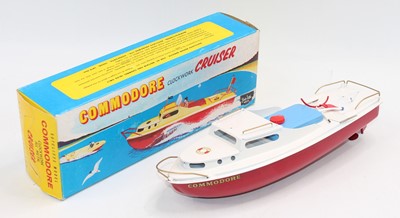 Lot 1424 - Sutcliffe 'Commodore' clockwork cruiser with...