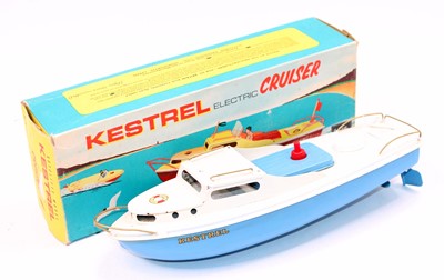 Lot 1426 - Sutcliffe 'Kestrel' electric cruiser with mast,...