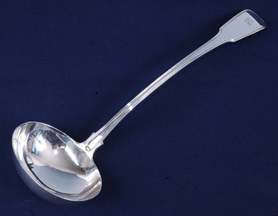Lot 2092 - A George III silver soup ladle, in the Fiddle...