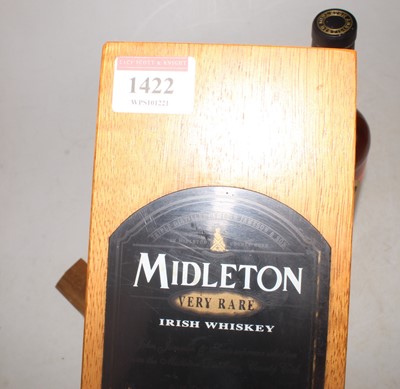 Lot 1422 - Midleton very rare Irish whiskey, bottled 1999,...