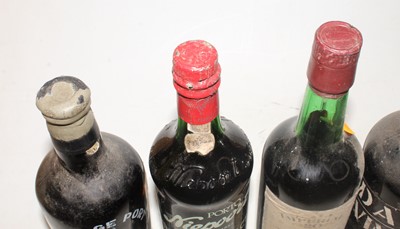Lot 1320 - Gould Campbell vintage port, 1983, one bottle;...