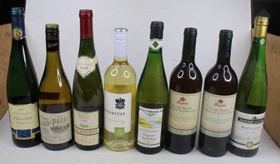 Lot 1211 - Assorted white wines, to include Penfold's...