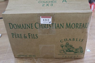 Lot 1212 - Domaine Christian Moreau Pere & Fils les Clos,...