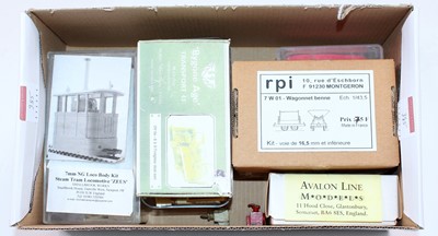 Lot 385 - Various 7mm kits, none guaranteed complete:...