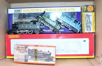 Lot 776 - Various OO gauge items: Hornby R2509A Class...