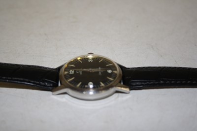 Lot 230 - A 1960's gentleman's Omega Seamaster 30...