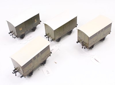 Lot 199 - Collection of 4 Bassett Lowke Freight Wagons...