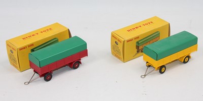 Lot 1896 - French Dinky Toys Boxed No.70 Remorque Bachee...