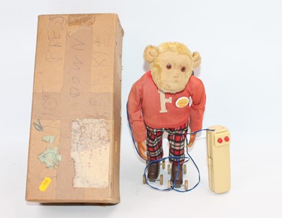 Lot 1486 - Rare 1961 Frankie the Monkey on roller skates,...