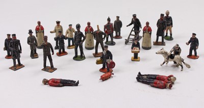 Lot 1525 - Box of various Lead hollow cast figures by...