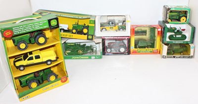 Lot 1536 - 10 various boxed mixed scale John Deere and...