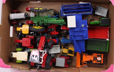 Lot 1541 - 1 tray of mixed diecast and plastic tractors...