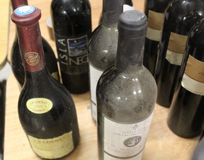 Lot 1093 - Assorted red wines, largely being New World,...