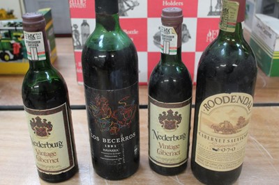 Lot 1532 - Mixed lot, to include various vintage red and...