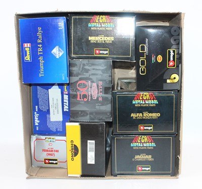 Lot 836 - 9 various boxed 1/18th and 1/24th scale modern...