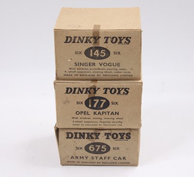 Lot 1036 - 3 Dinky Toys original empty trade boxes to...
