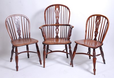 Lot 2622 - A Victorian elm seat, ash and fruitwood...