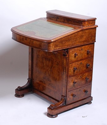 Lot 2626 - A Victorian figured walnut and burr walnut...