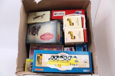 Lot 840 - 30 various boxed Corgi modern issue diecast...