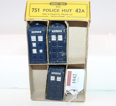 Lot 1042 - Dinky Toys No. 42A / 751 Police Hut original...