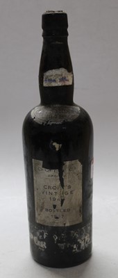Lot 1356 - Croft & Co Croft's vintage port, 1945, bottled...