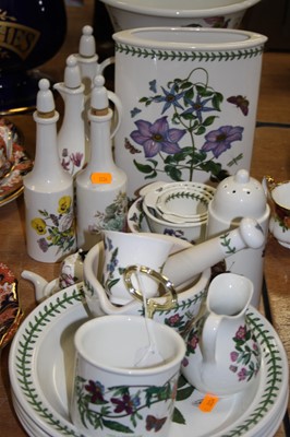 Lot 116 - A collection of Portmeirion tablewares in the...