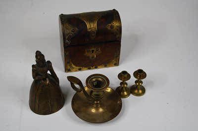 Lot 177 - A box of miscellaneous items to include a...