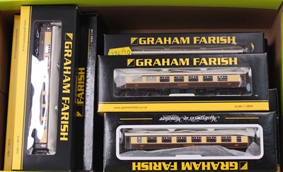 Lot 628 - 11 various boxed Graham Farish N Gauge Pullman...