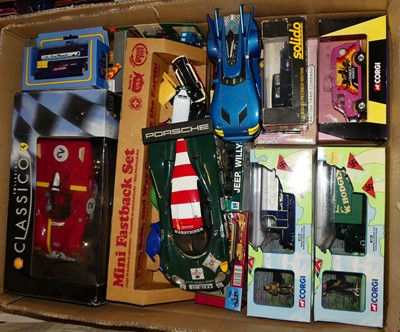 Lot 1595 - 2 trays mainly modern issue diecast inc Corgi...