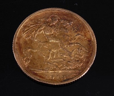 Lot 2067 - Great Britain, 1913 gold half sovereign,...