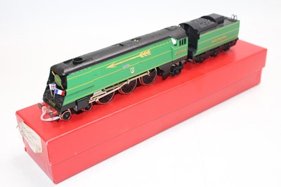 Lot 461 - W2266 Wrenn streamlined Bullied Pacific loco &...