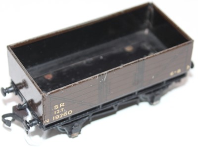 Lot 552 - Hornby Dublo D1 open/coal wagon SR brown (G-VG)