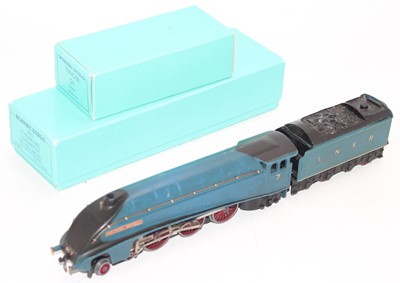 Lot 564 - EDL1 Hornby Dublo 3-rail ‘Sir Nigel Gresley’...