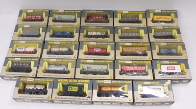 Lot 570 - Box containing 24 Wrenn wagons including vans...