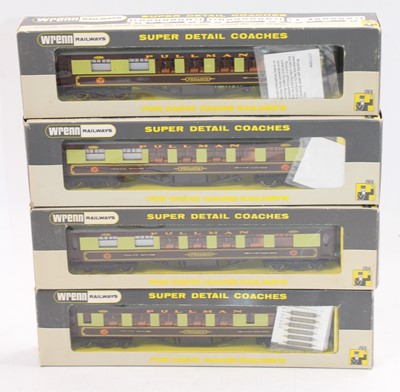 Lot 574 - Four Wrenn W6012 Pullman coaches ‘Golden...