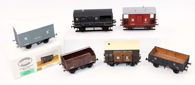 Lot 204 - Six kit built 0 gauge wagons, finescale wheels;...