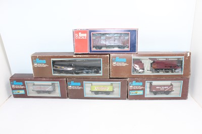 Lot 337 - Six Lima 0 gauge items: Class 4F 0-6-0 loco &...