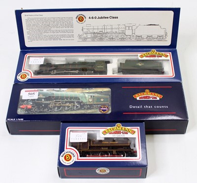 Lot 505 - Three Bachmann Branchline 00 locos: 32-553...