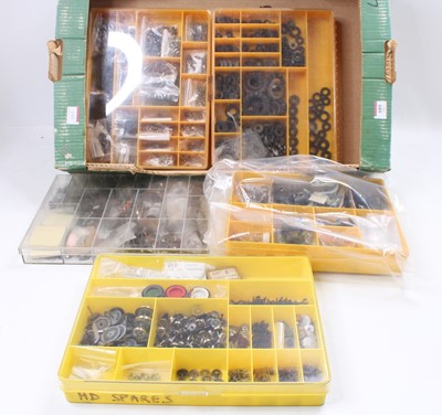 Lot 689 - A large tray containing model railway items...